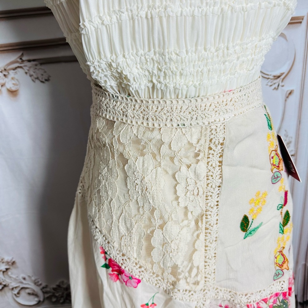 Reba Cream Floral Maxi Skirt - Picture 8 of 12